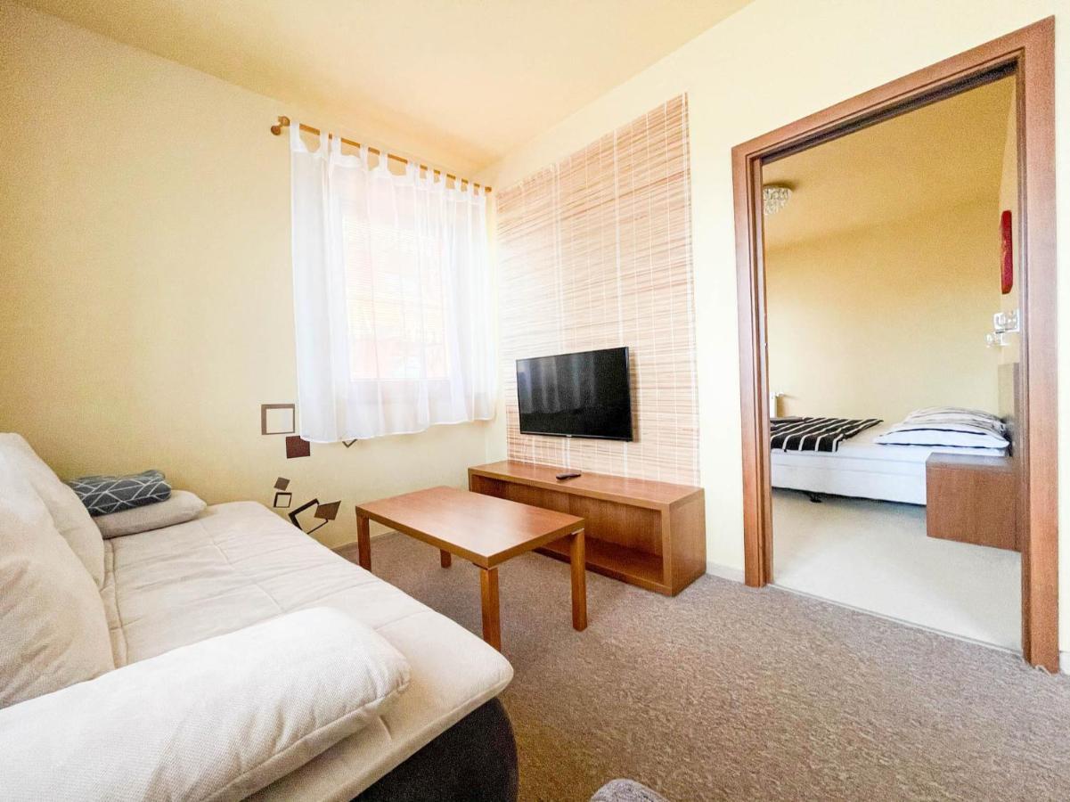 Apartment With Terrace & Amazing View Vel'ka Lomnica Esterno foto